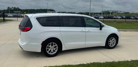 Chrysler Pacifica 2024