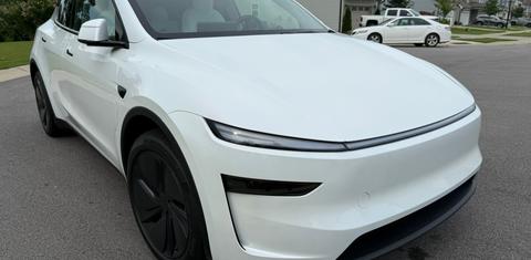 Tesla Model Y 2026