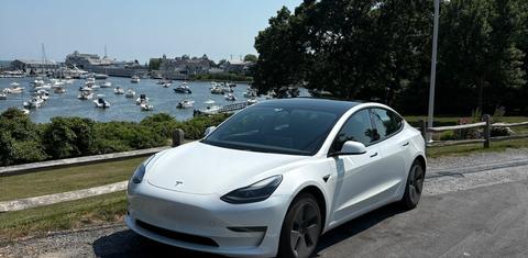Tesla Model 3 2022