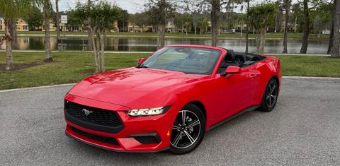 Ford Mustang 2024