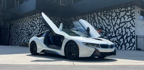 BMW i8 2019