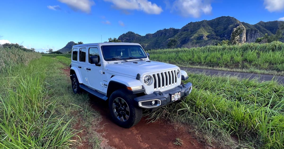 Jeep Wrangler Unlimited 2018 rental in Lihue, HI by Sarah W. Turo