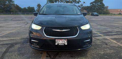 Chrysler Pacifica 2023