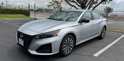 Nissan Altima 2024