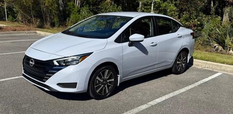 Nissan Versa 2025