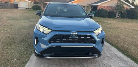Toyota RAV4 Hybrid 2024