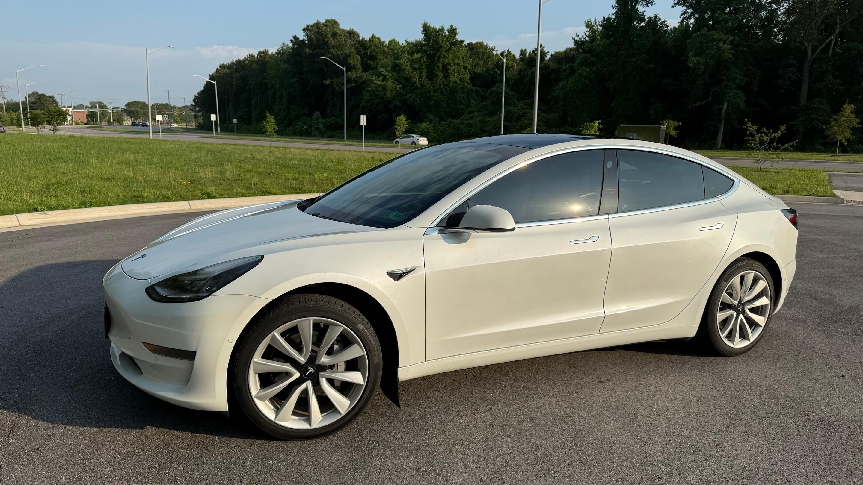 Tesla Model 3 2019 in Virginia Beach, VA