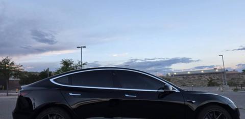 Tesla Model 3 2018