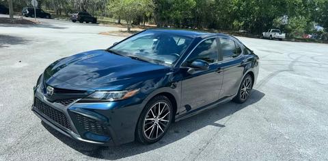 Toyota Camry 2021