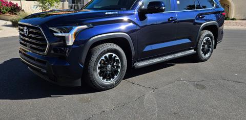 Toyota Sequoia 2024