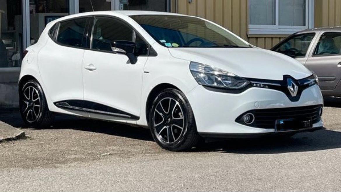 Renault CLIO IV 2014 à Caen