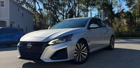 Nissan Altima 2023