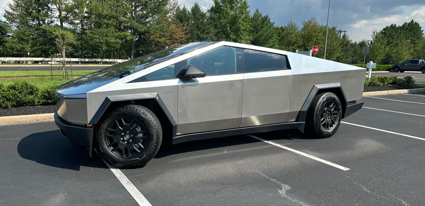 Tesla Cybertruck 2024 rental in Brooklyn, NY by Louis A. Turo