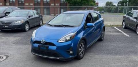 Toyota Prius c 2018
