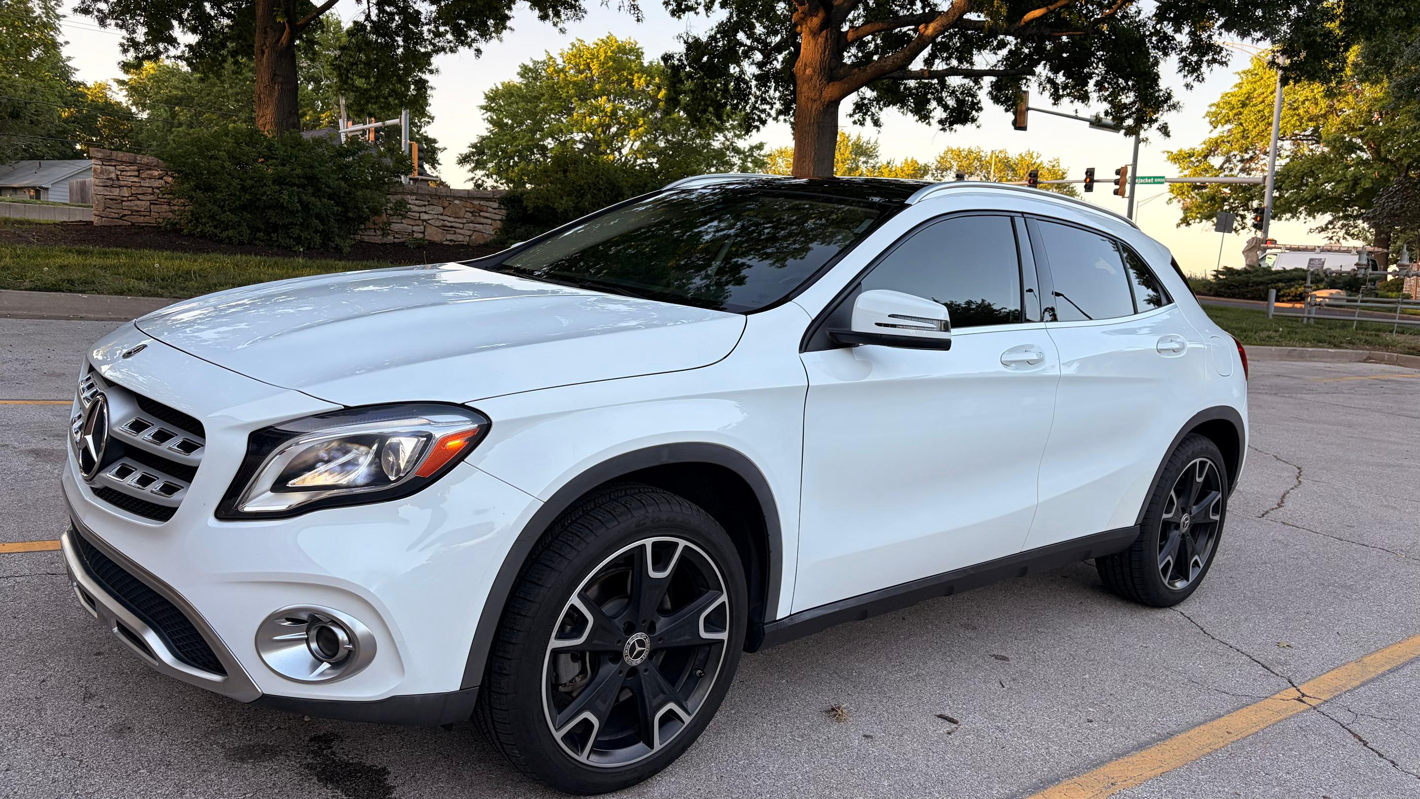Mercedes-Benz GLA-Class 2019 in Overland Park, KS