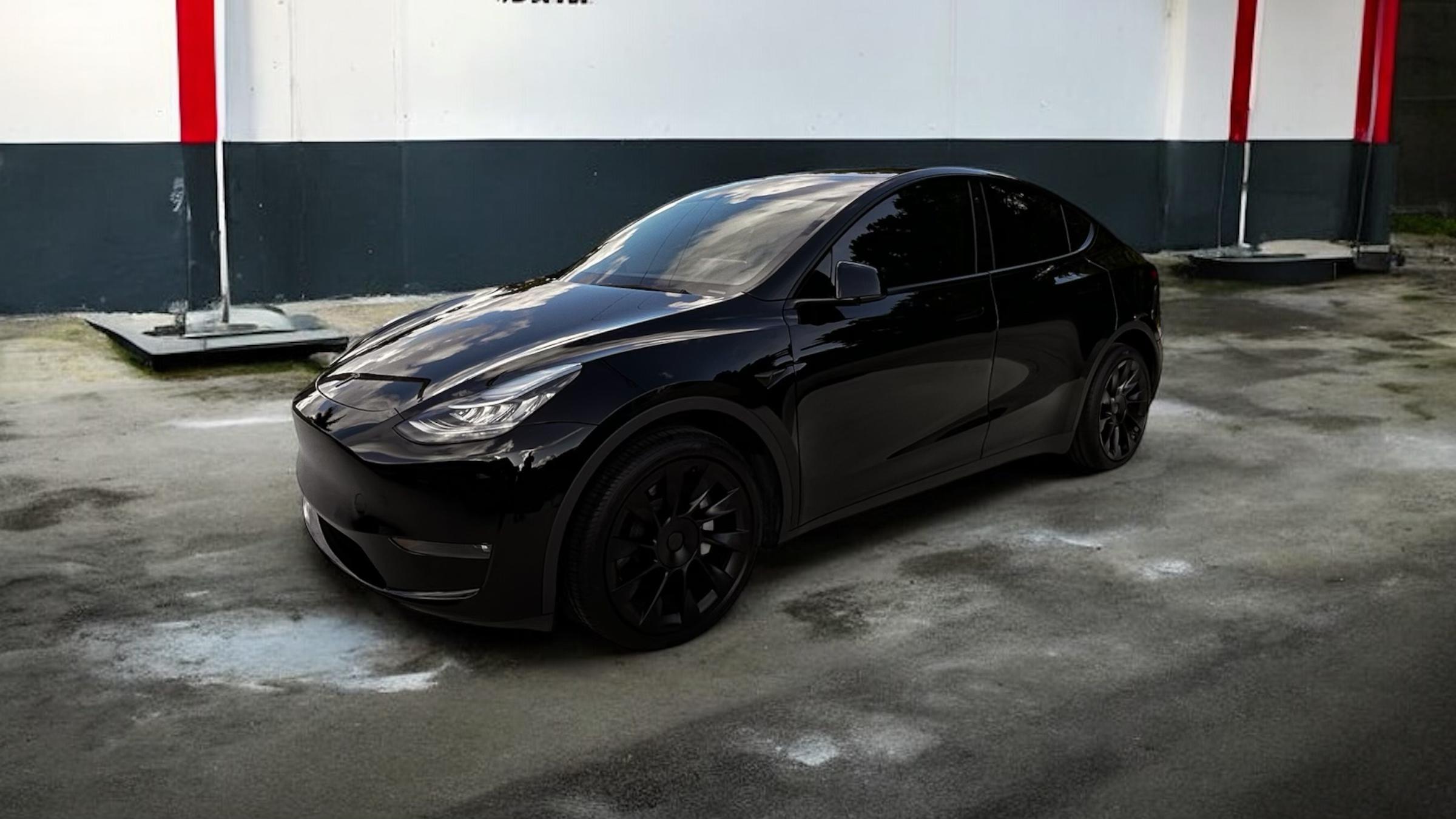 Tesla Model Y 2021 in 