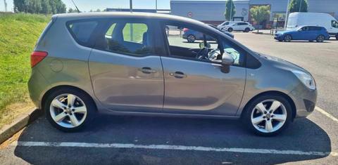 Vauxhall Meriva 2014