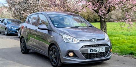 Hyundai i10 2015