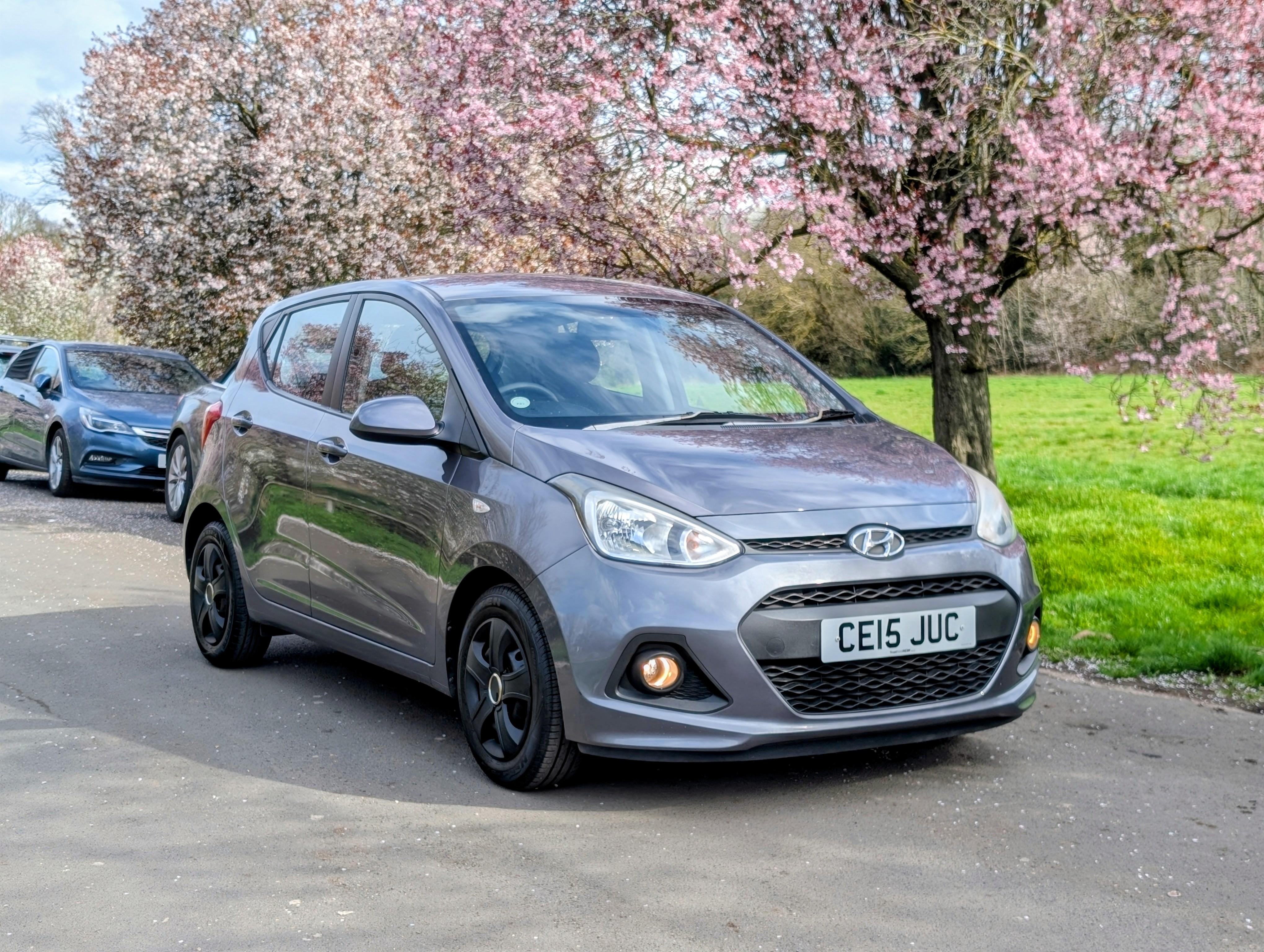 Hyundai i10 2015 in Mitcham