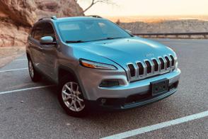 Jeep Cherokee car