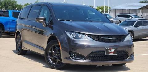 Chrysler Pacifica 2019