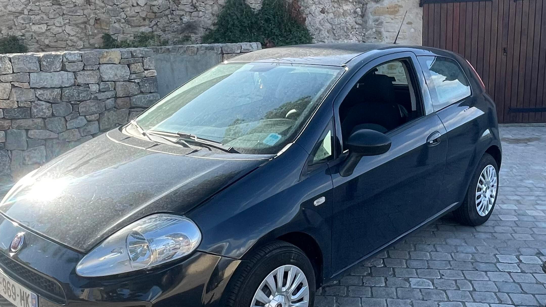 FIAT PUNTO EVO 2010 à La Cadière-d'Azur