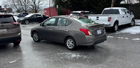 Nissan Versa 2016
