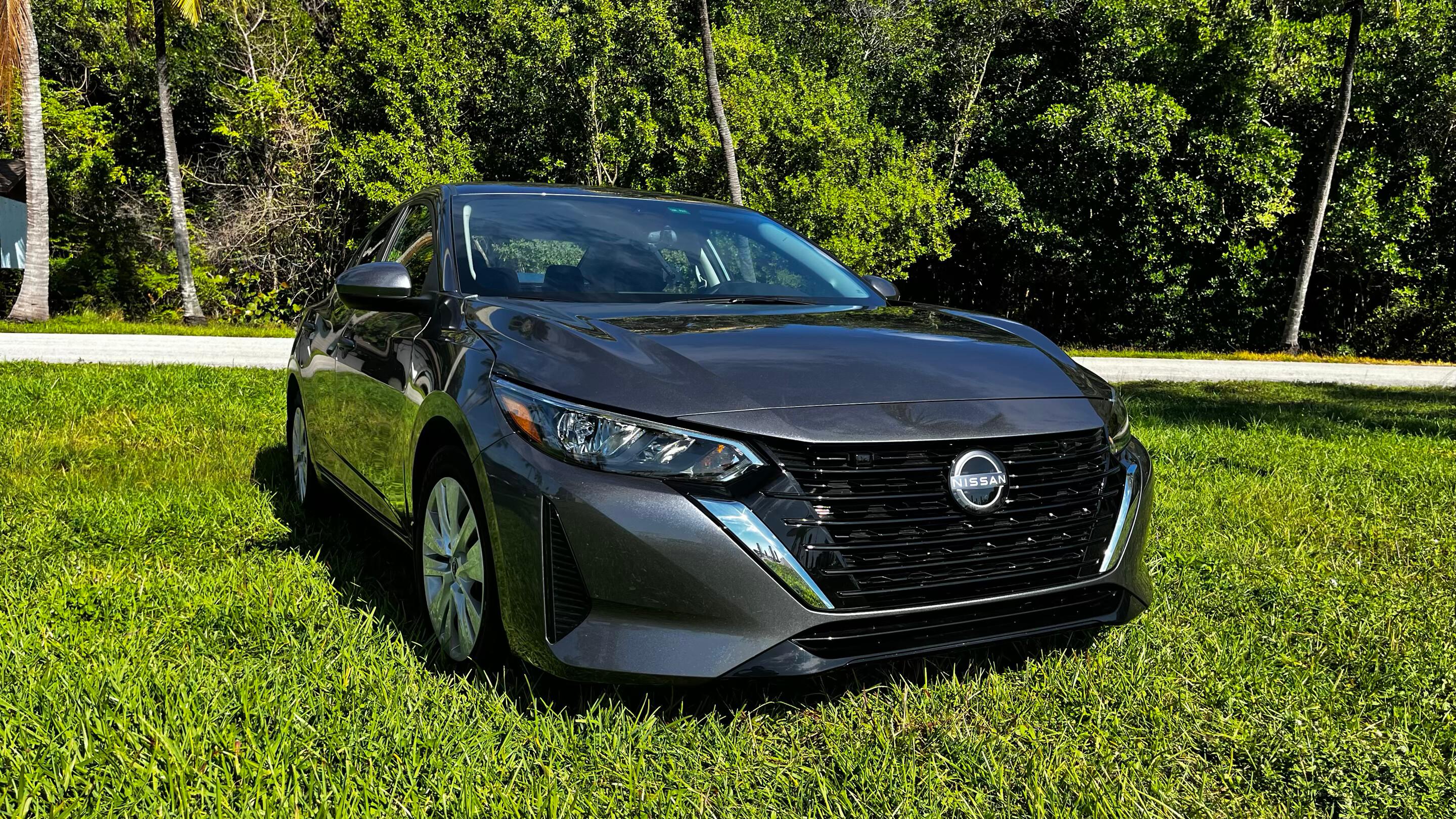Nissan Sentra 2024 in Miami, FL