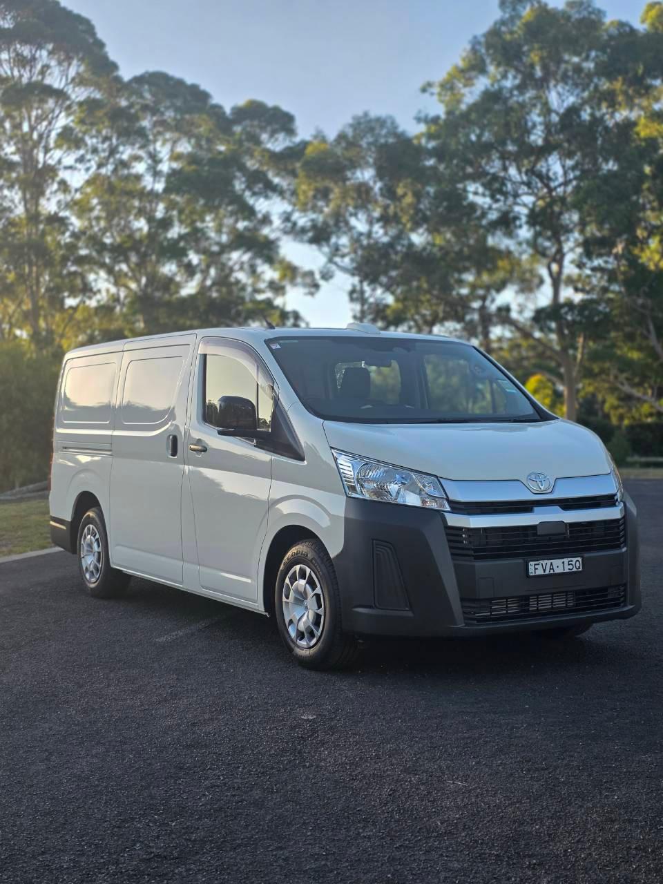 Toyota HIACE 2025 in 