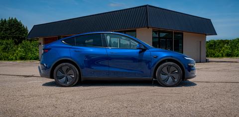 Tesla Model Y 2026