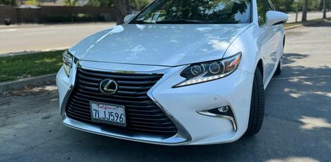 Lexus ES 2016