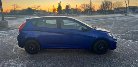 Hyundai Accent 2012