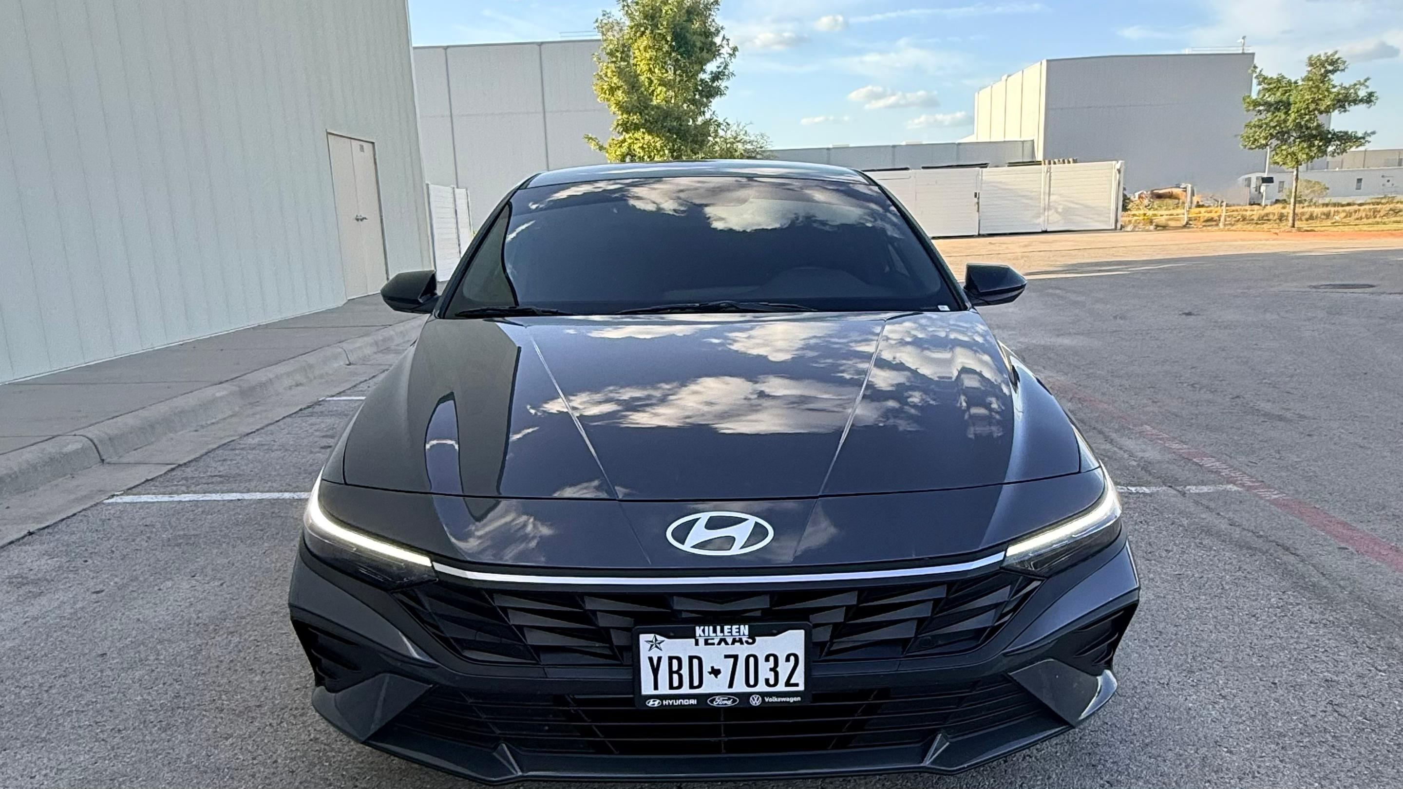 Hyundai Elantra 2025 in Manchaca, TX