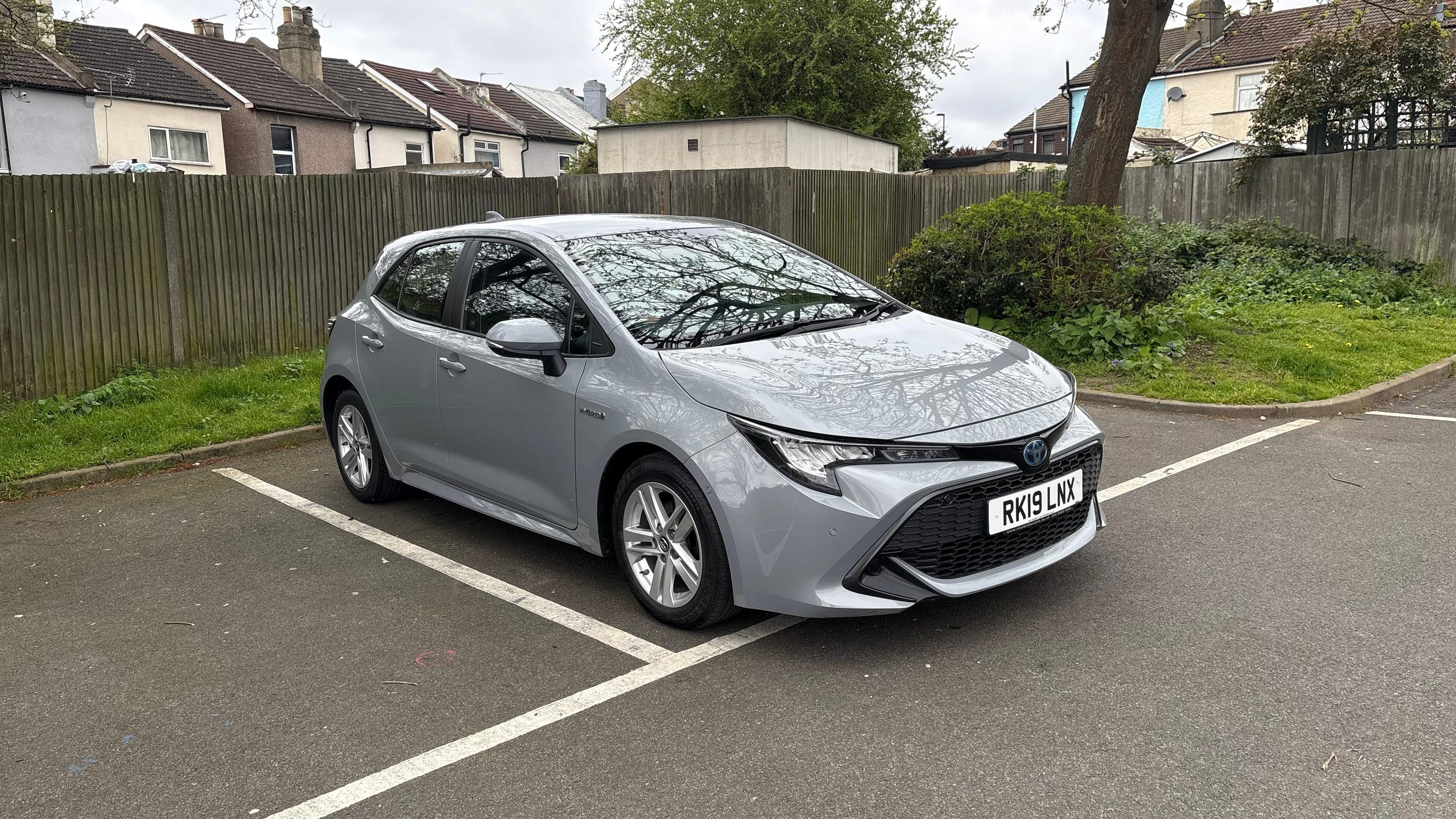 Toyota Corolla 2019 in Croydon