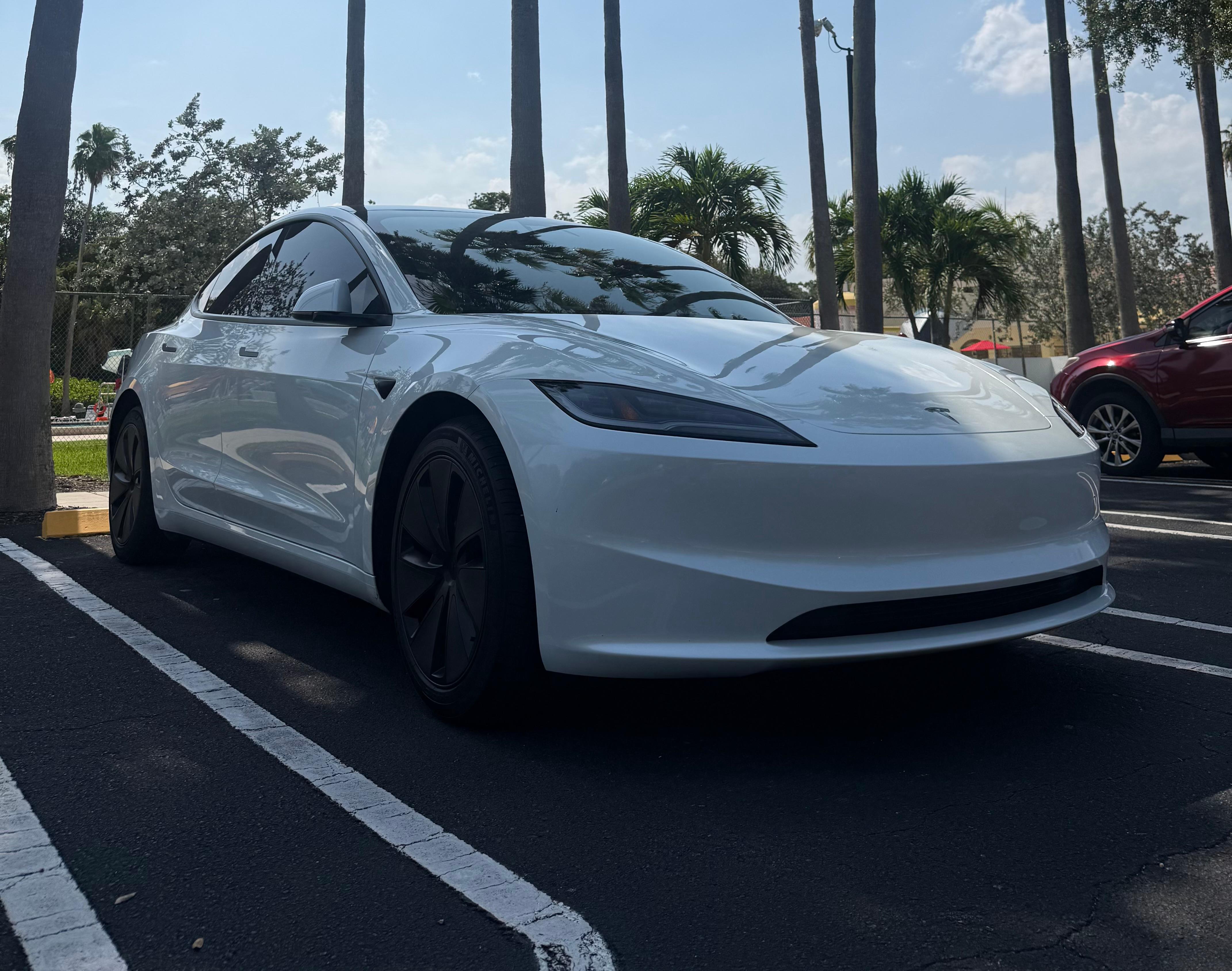 Tesla Model 3 2025 in Pompano Beach, FL