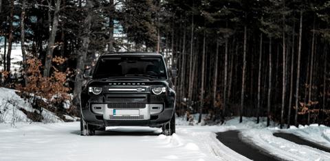 Land Rover Defender 2022
