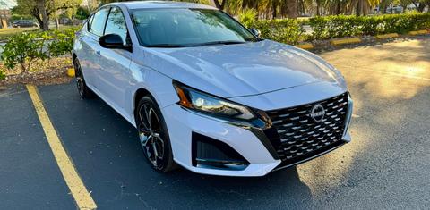 Nissan Altima 2025
