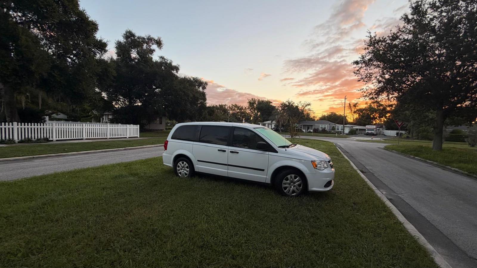 Dodge Grand Caravan 2016 in 
