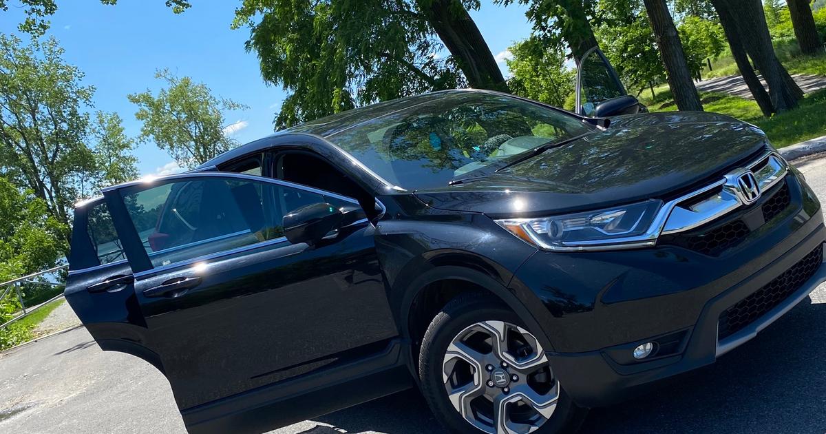 Honda CRV 2017 rental in Montréal, QC by Eric Junior A. Turo