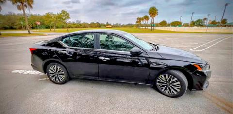 Nissan Altima 2024