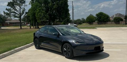 Tesla Model 3 2025