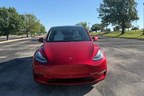 Tesla Model Y 2021 in Dallas