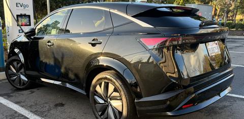 Nissan ARIYA 2025