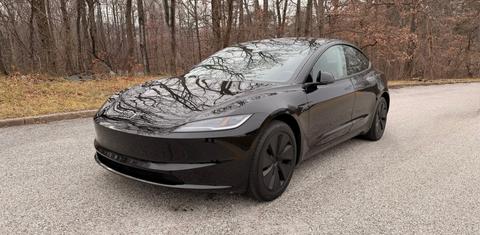 Tesla Model 3 2025