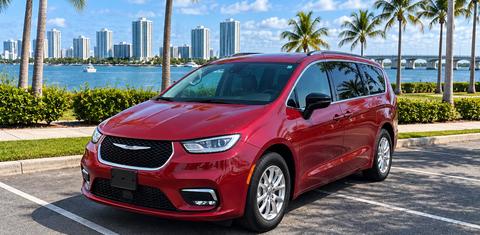 Chrysler Pacifica 2026