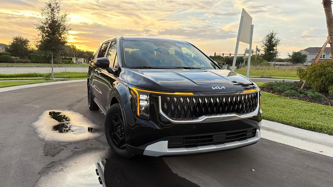 Kia Carnival Hybrid 2026 in Orlando, FL