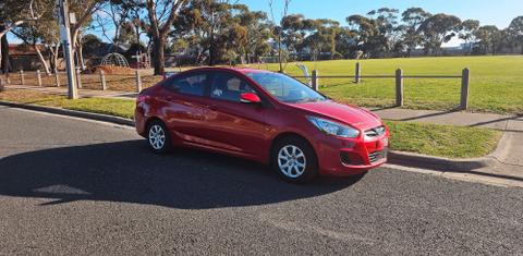 Hyundai ACCENT 2013