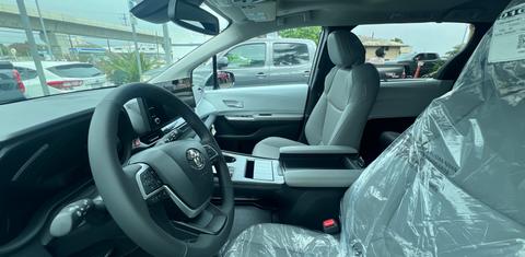 Toyota Sienna 2026