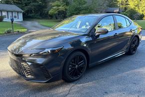Toyota Camry Hybrid 2026 in Marietta