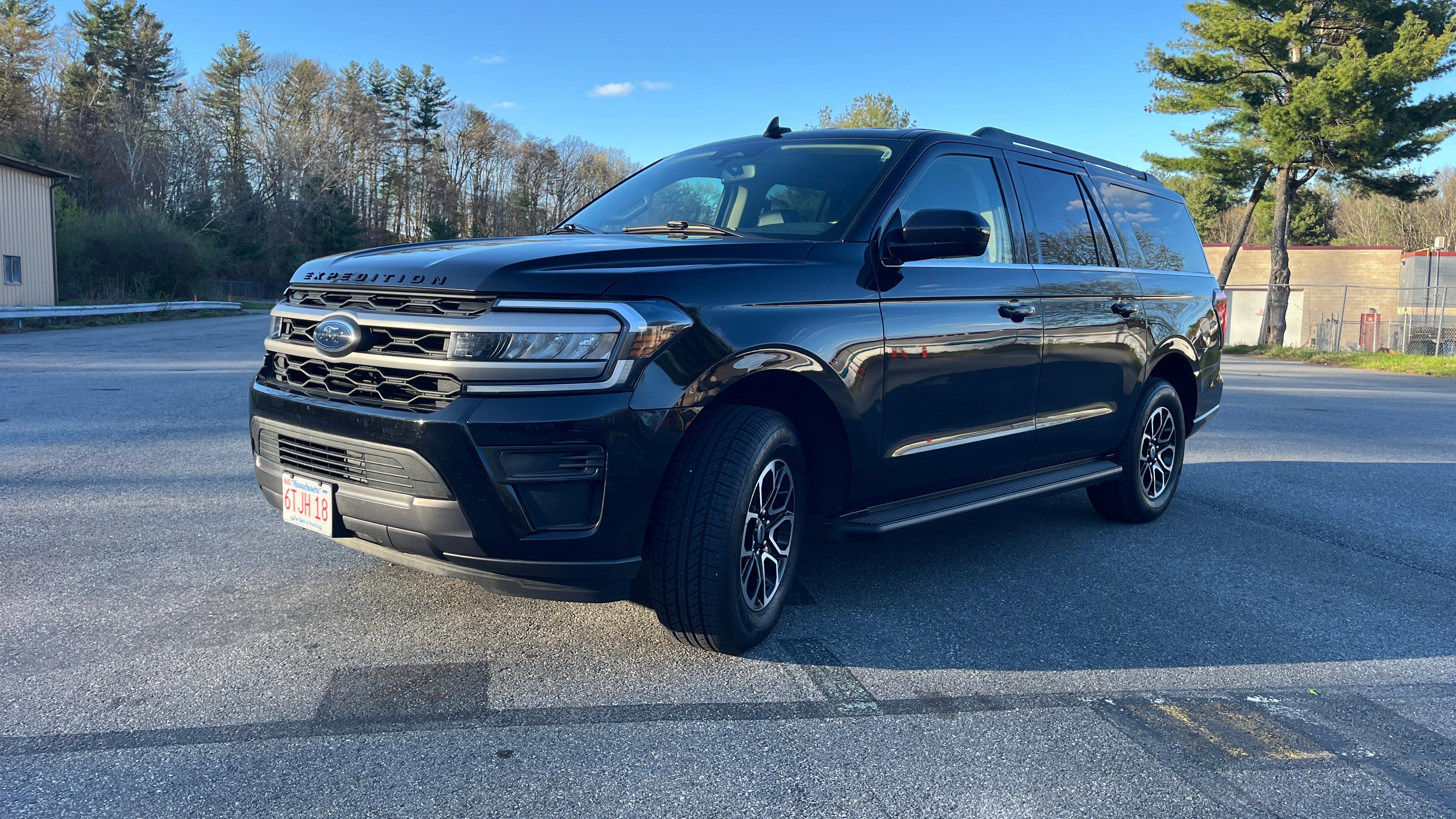 Ford Expedition Max 2024 in Auburn, MA